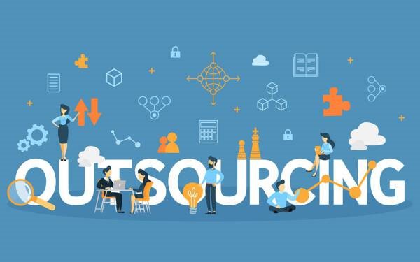 Outsourcing là gì? Lợi ích khi thuê ngoài